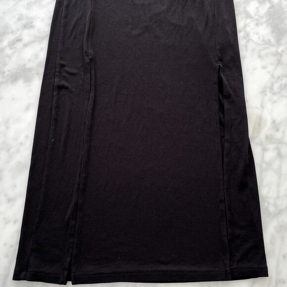 LNA Easy Rib Midi Cap Sleeve Dress Black XS Split Front V-Neck Rayon Spandex - Picture 6 of 7